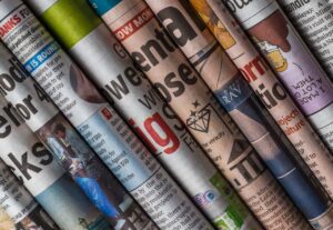 advertise-advertisement-advertising-announcement-article-articles-1437949-pxhere.com